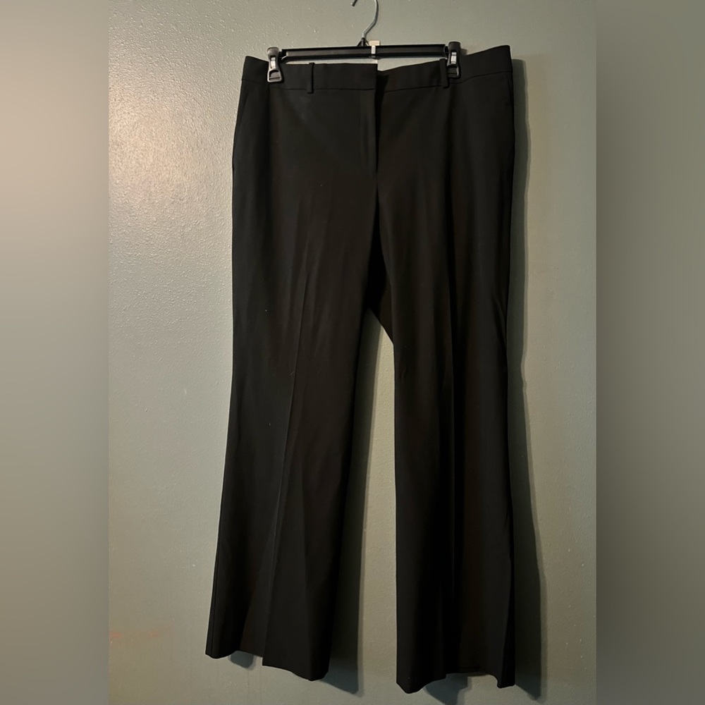 EUC size 16 Ann Taylor The Kate wide legged pant